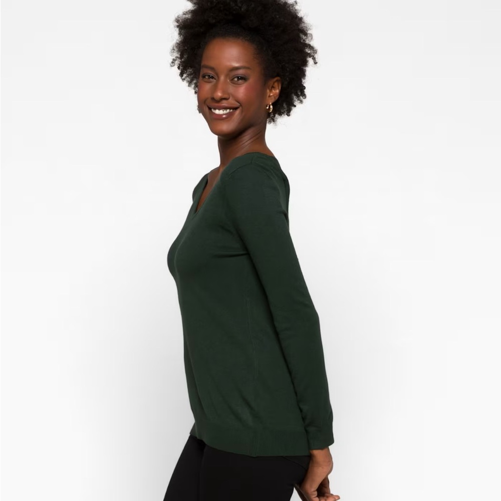 Mia Back Detail Sweater - Picture 3 of 4